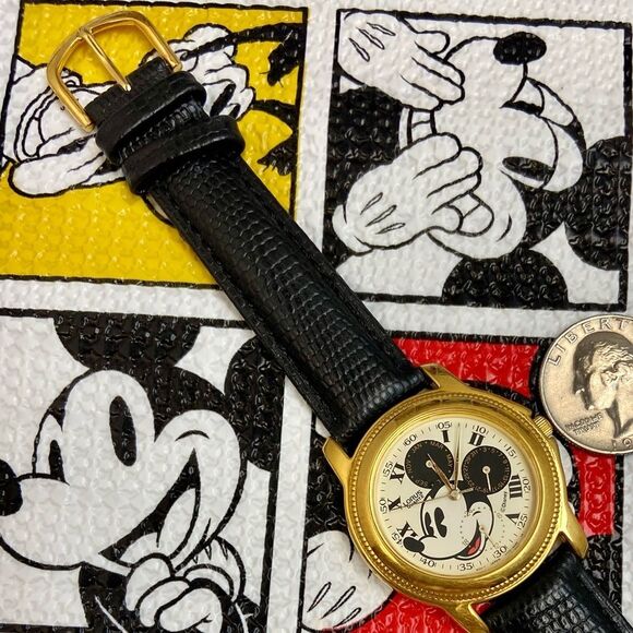 Vintage Disney x Lorus by Seiko Mickey Mouse Multifunction Unisex Watch - Picture 13 of 16